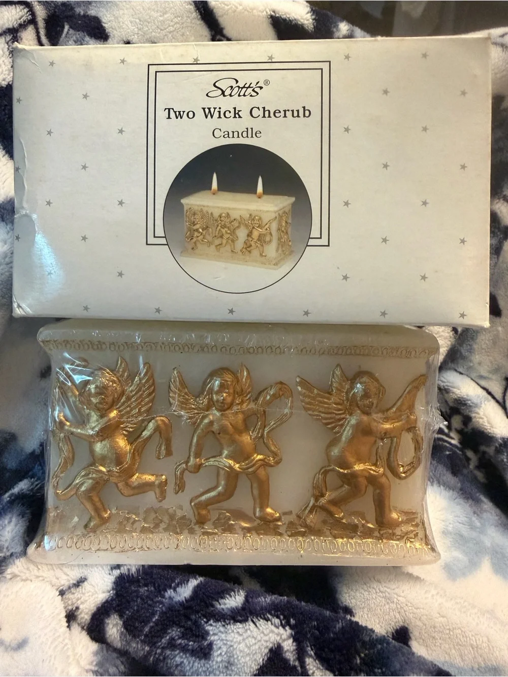 Vintage Scott's Cherub Golden Angels Two-Wick Candle in Gold and Cream